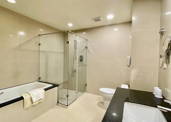 Golden Tulip Zhong Xin Hotel Taichung